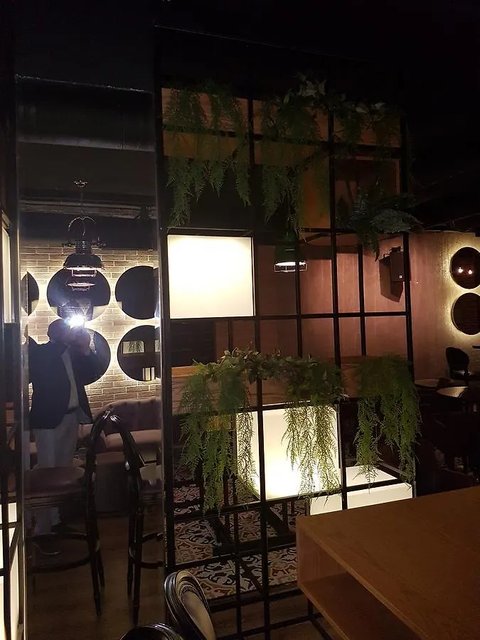 ****  Hotel De Charme (Adults Only) Tirana Albanien